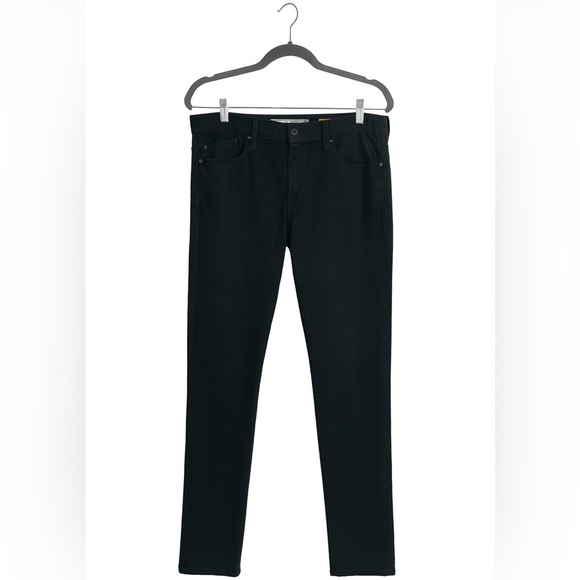 Levi Signature Authentics 34x32 black skinny jeans.  Excellent Condition. - Picture 1 of 4